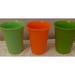 Tupperware Bell Tumblers Kids Sippy Cups #109 Set 3 Vintage  No Lids